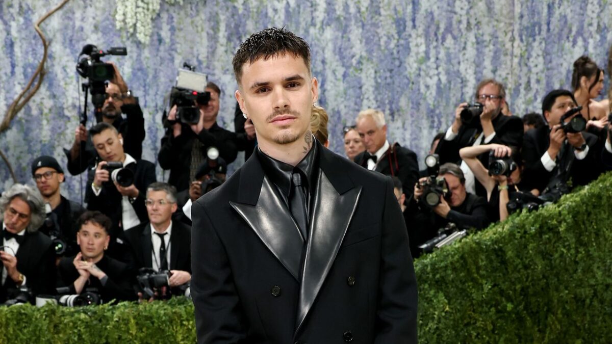 Romeo Beckham Just Made His 2026 Met Gala Debut in Kink-Inspired Burberry Tailoring
