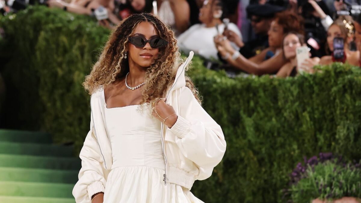 Blue Ivy Carter Keeps It Cool in Balenciaga for Her 2026 Met Gala Debut