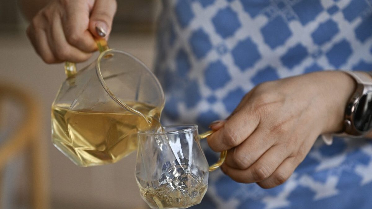 Adaptogens Explained: Can These 12 Ancient Herbs Help You Beat Stress?