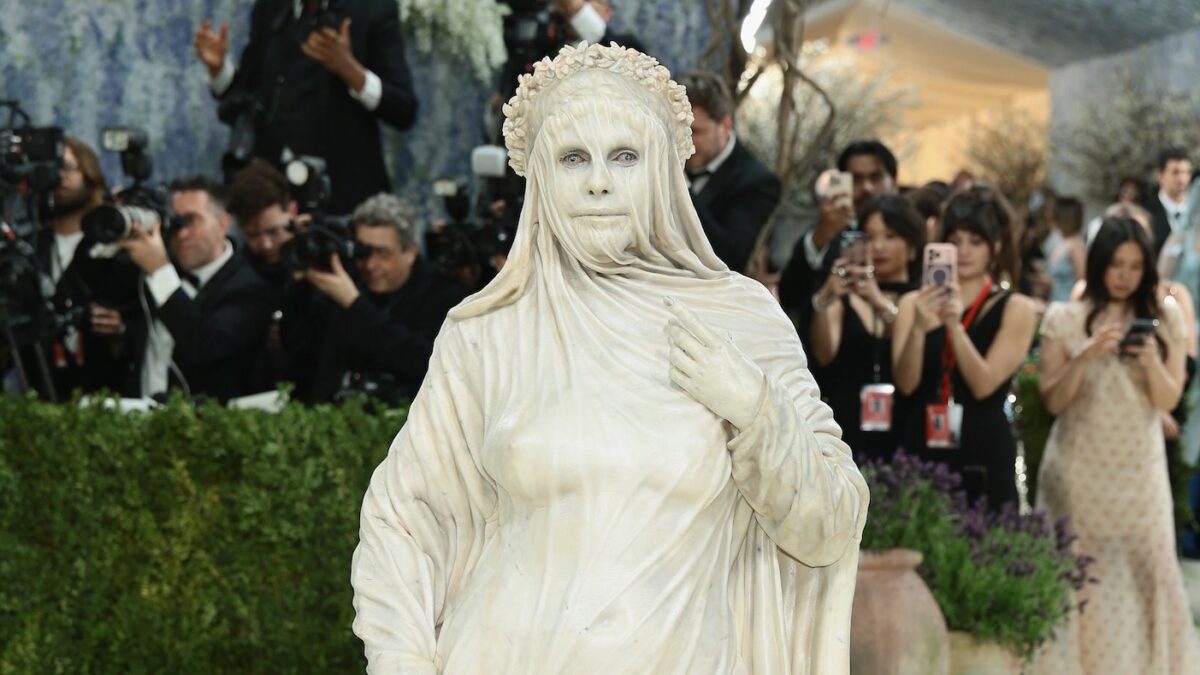 Heidi Klum Shows Insane Prosthetics Transformation for Met Gala 2026 Look