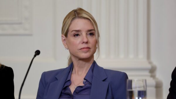 Former Attorney General Pam Bondi Diagnosed With Thyroid Cancer
