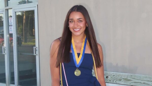 University of Toledo Pole Vaulter Eva Moran, 19, Dead After Car Accident