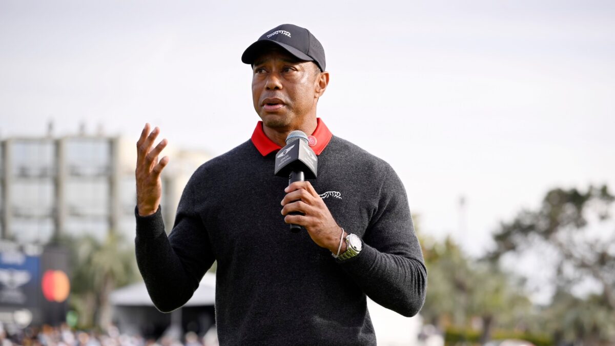 Tiger Woods Returns to Social Media With 1st Post Since Seeking Treatment