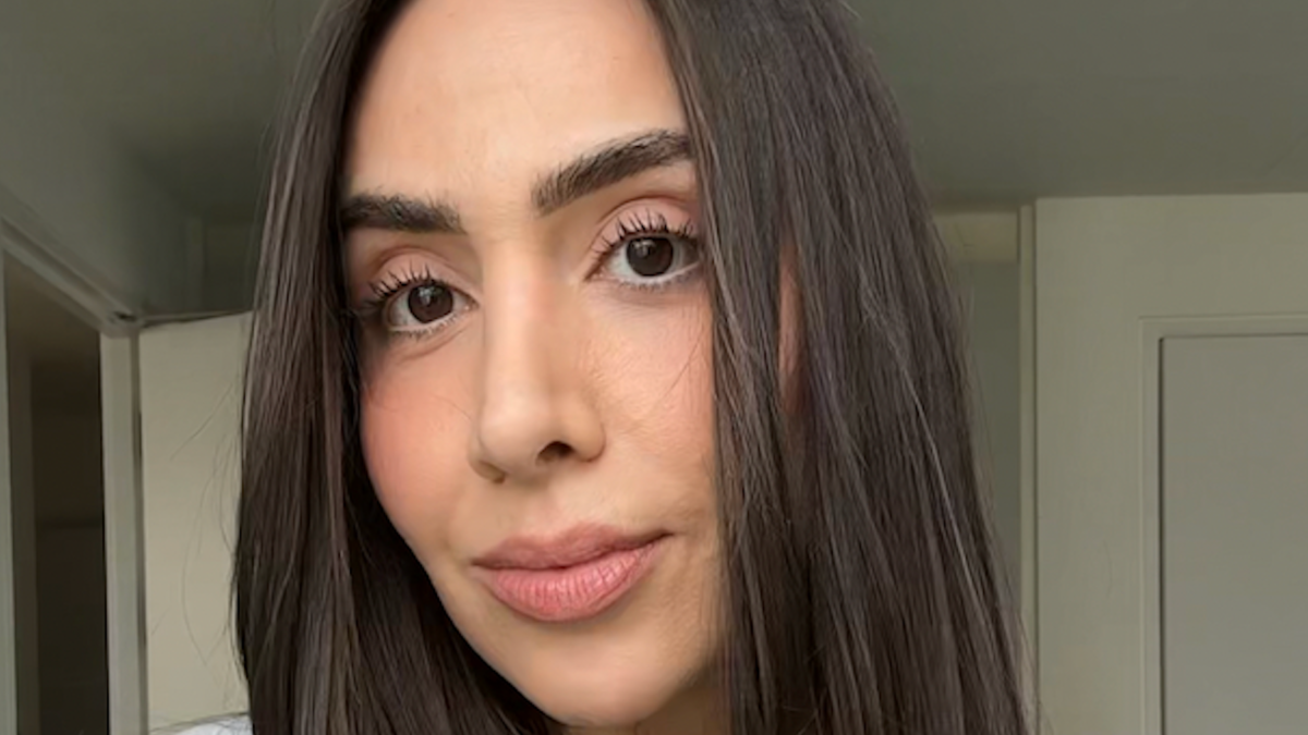 I Got The Curve Cut — & It’s The ’90s Hair Trend I Didn’t Know I Missed