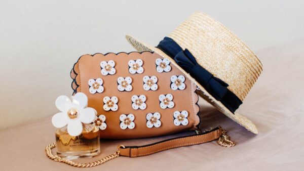 4 Fashion & Self-Care Deals for Her — All Under $15