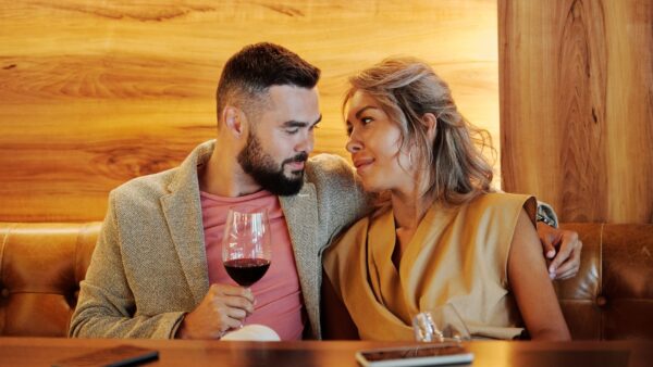 4 Fun & Practical Deals for Your Next Couple’s Adventure